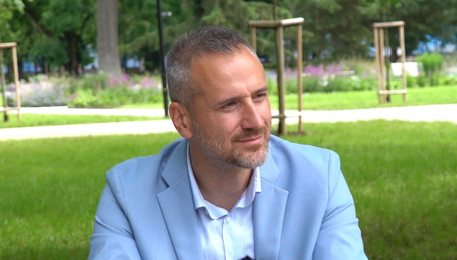 Pavol SLOTA: Národná hrdosť je LÁSKA k všetkým, ktorí tu boli pred nami (VIDEO)