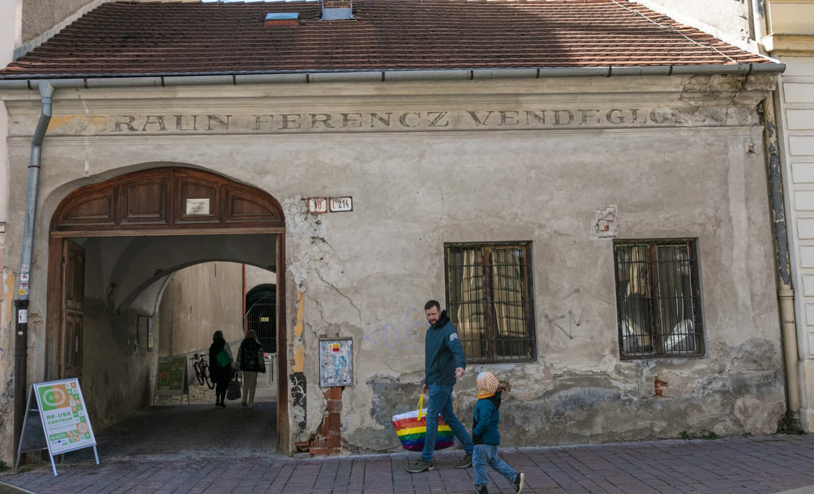 Re-use Centrum spustilo zbierku na pomoc rodinám bez domova