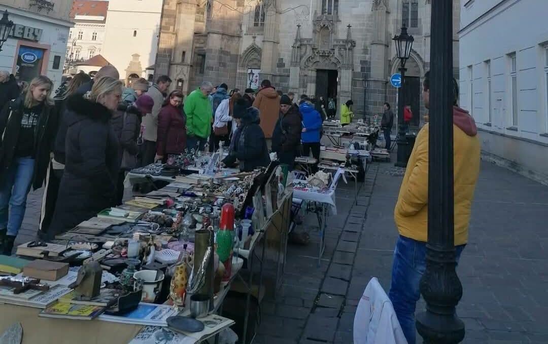 Burza starožitností sa opäť uskutoční na Alžbetinej ulici v Košiciach