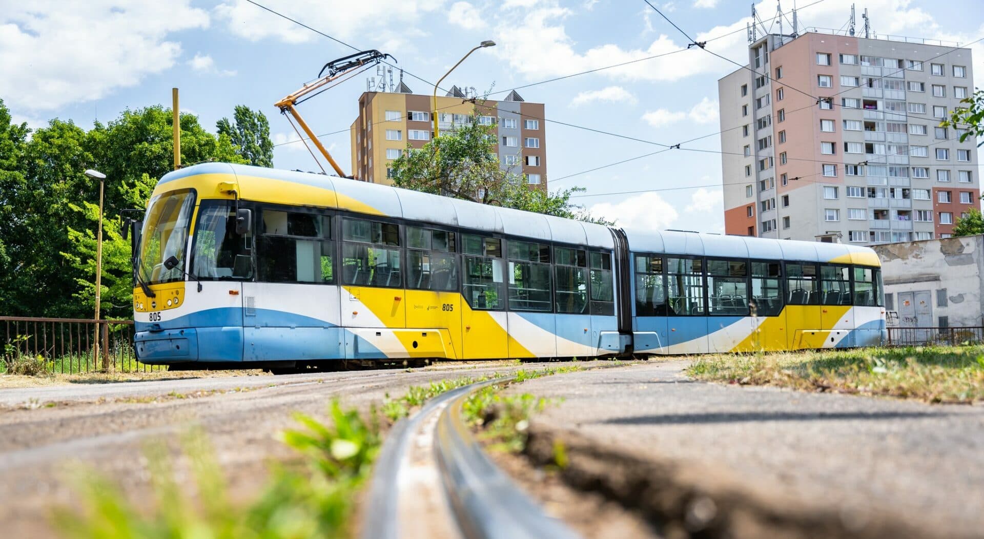 Začína rekonštrukcia električkovej trate v Košiciach. Obyvateľov sídliska Nad jazerom čakajú výluky