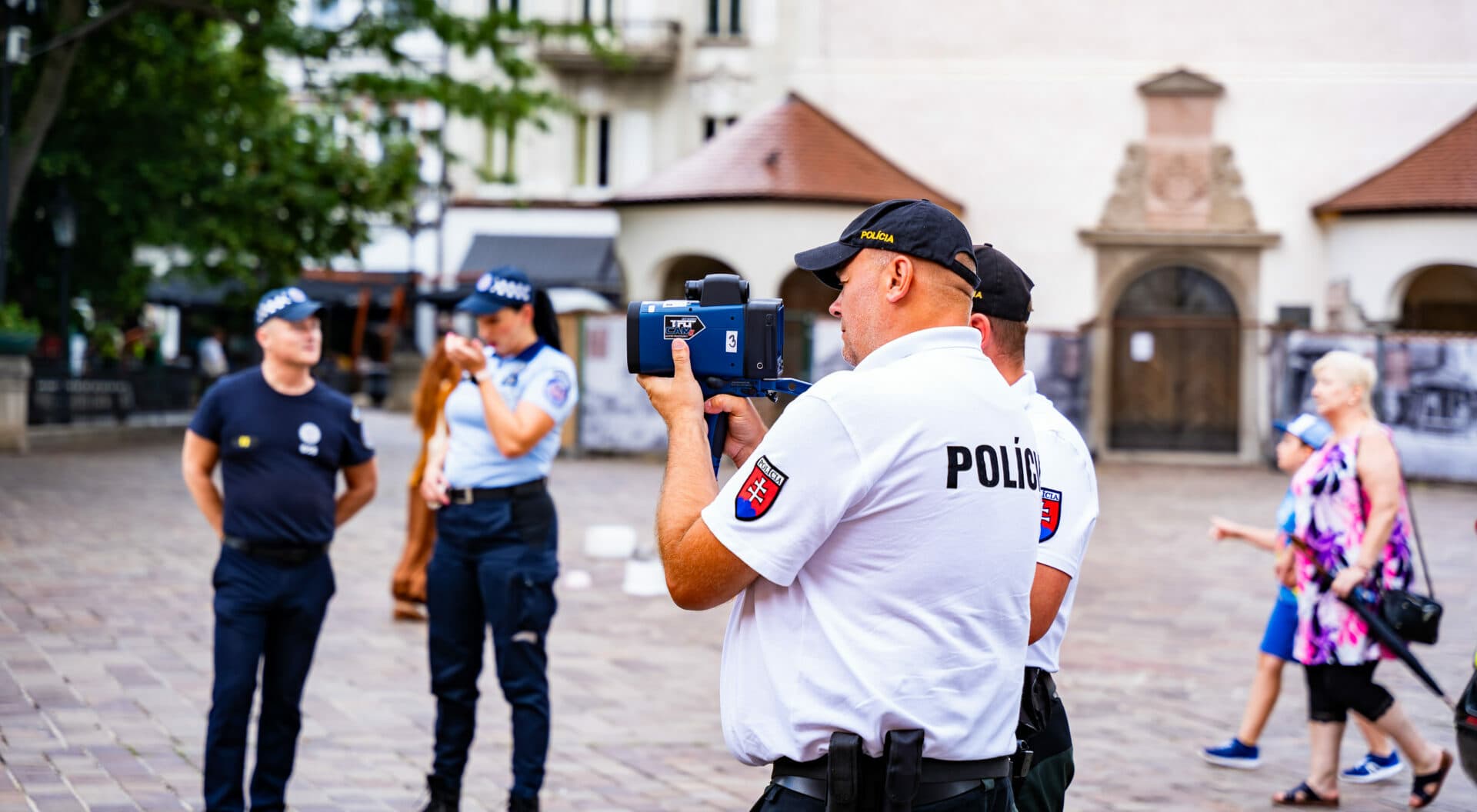 POLÍCIA: Kolobežky nie sú hračky, platia na ne rovnaké pravidlá!