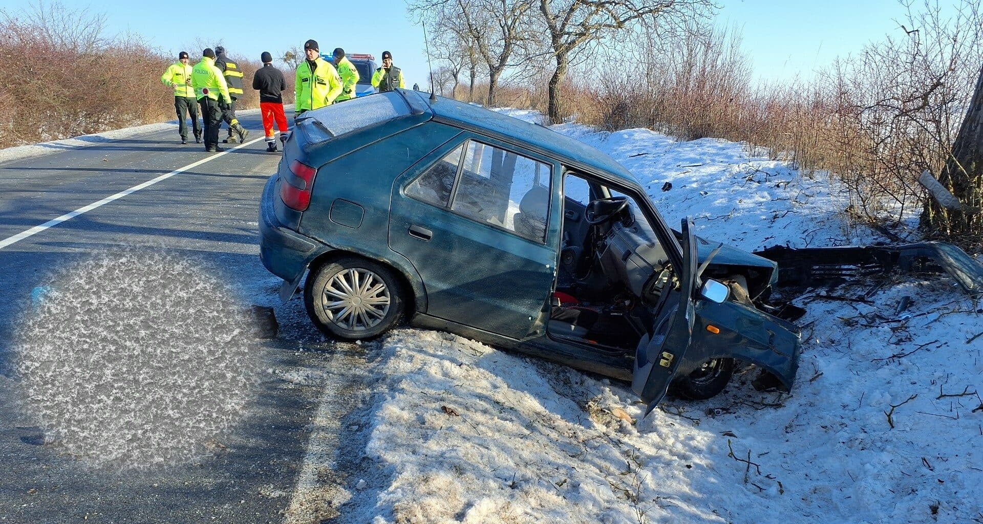 Záchranársky vrtuľník zasahoval pri vážnej nehode pri Zemplínskej Teplici (FOTO)