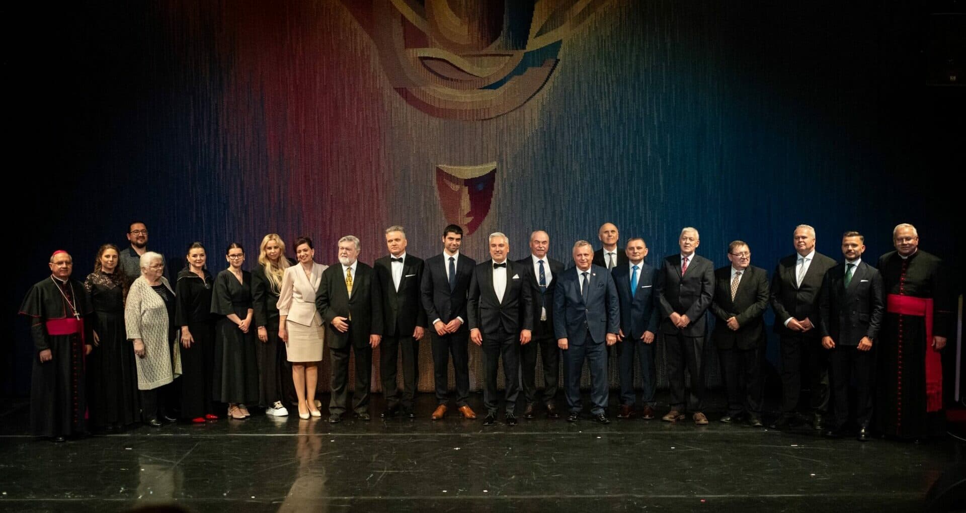 Fotografia k súvisiacemu článku KSK slávnostne ocenil 12 osobností a dva kolektívy za rok 2025